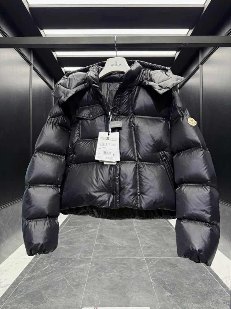 Replica Moncler Erea Short Down Jacket Black Quilted Reps - RepLuxe