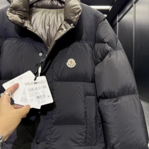 Replica Moncler Verone Reversible Down Jacket Black Reps - RepLuxe