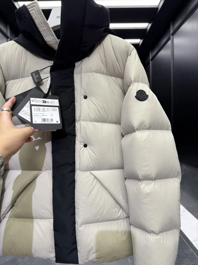 Replica Moncler Madeira Black Short Down Jacket Reps - RepLuxe