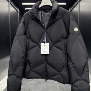 Replica Moncler Vardar Down Jacket Black Quilted Reps - RepLuxe