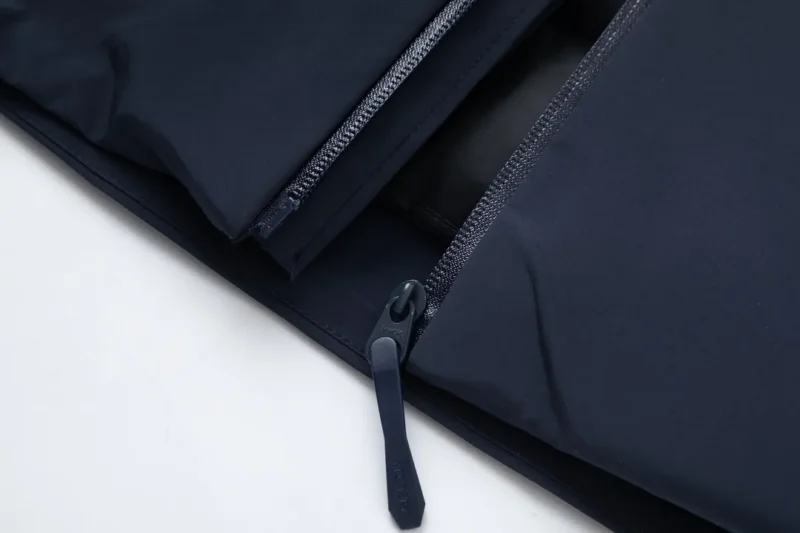 Replica Arc'teryx Macai Jacket GORE-TEX Dark Night Black Reps - RepLuxe