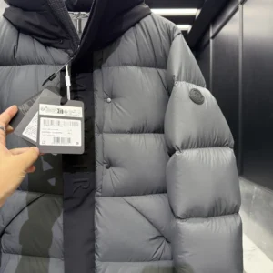 Replica Moncler Madeira Black Short Down Jacket Reps - RepLuxe