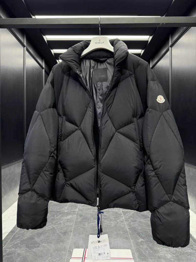 Replica Moncler Vardar Down Jacket Black Quilted Reps - RepLuxe