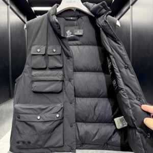 Replica Moncler Grenoble Tongass Vest Black Outdoor Reps - RepLuxe