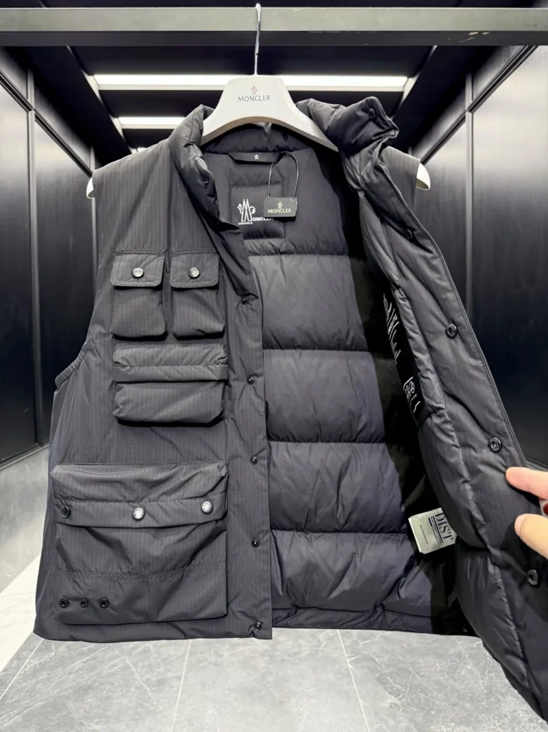 Replica Moncler Grenoble Tongass Vest Black Outdoor Reps - RepLuxe