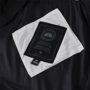 Replica Canada Goose HyBridge Down Parka White Coat Reps - RepLuxe