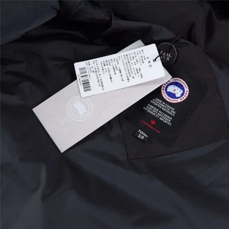 Replica Canada Goose Wyndham 388M Black Parka Reps - RepLuxe
