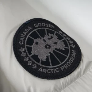 Replica Canada Goose Crofton G122 Light Grey Hooded Jacket Reps - RepLuxe