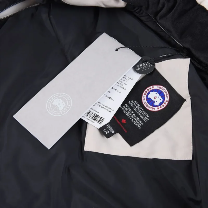 Replica Canada Goose Freestyle Crew 4154M Beige Vest Reps - RepLuxe