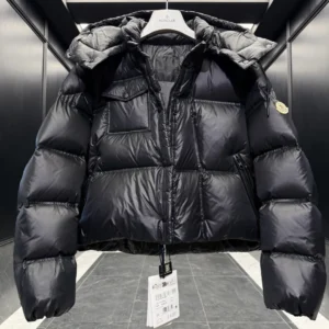 Replica Moncler Erea Short Down Jacket Black Quilted Reps - RepLuxe