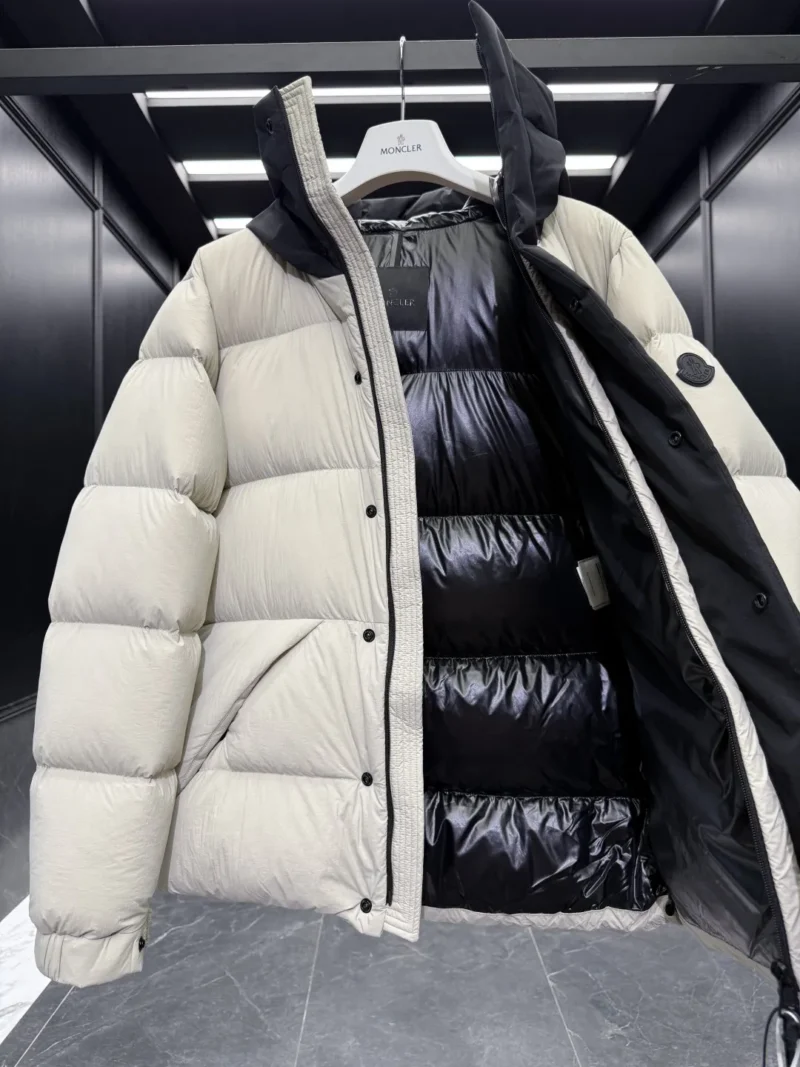 Replica Moncler Madeira Black Short Down Jacket Reps - RepLuxe