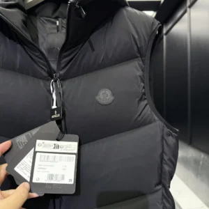 Replica Moncler Guersac Quilted Vest Black Men Reps - RepLuxe