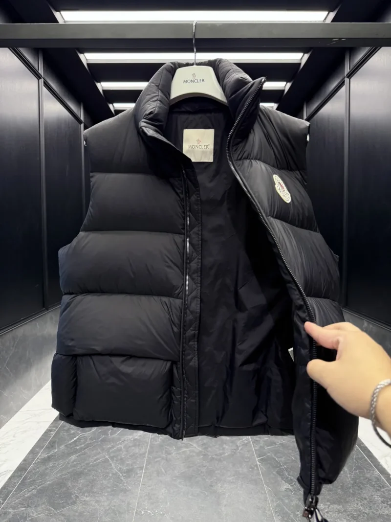 Replica Moncler Christopher Raxxy Vest Black Quilted Reps - RepLuxe