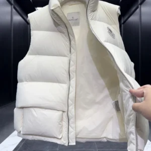 Replica Moncler Christopher Raxxy Vest Cream Quilted Reps - RepLuxe