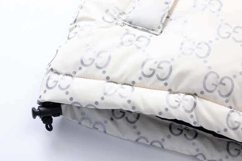 Replica Gucci x The North Face Logo Down Jacket White Reps - RepLuxe