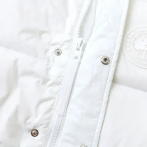 Replica Canada Goose Northern Lights Vest White Reps - RepLuxe