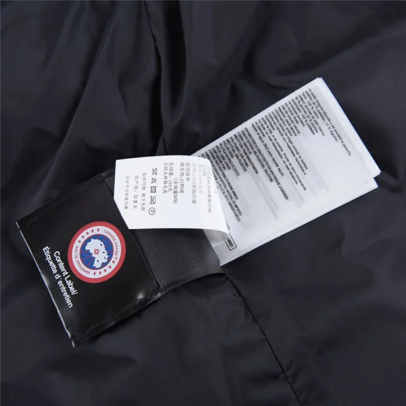 Replica Canada Goose Freestyle Crew 4154M Black Vest Reps - RepLuxe