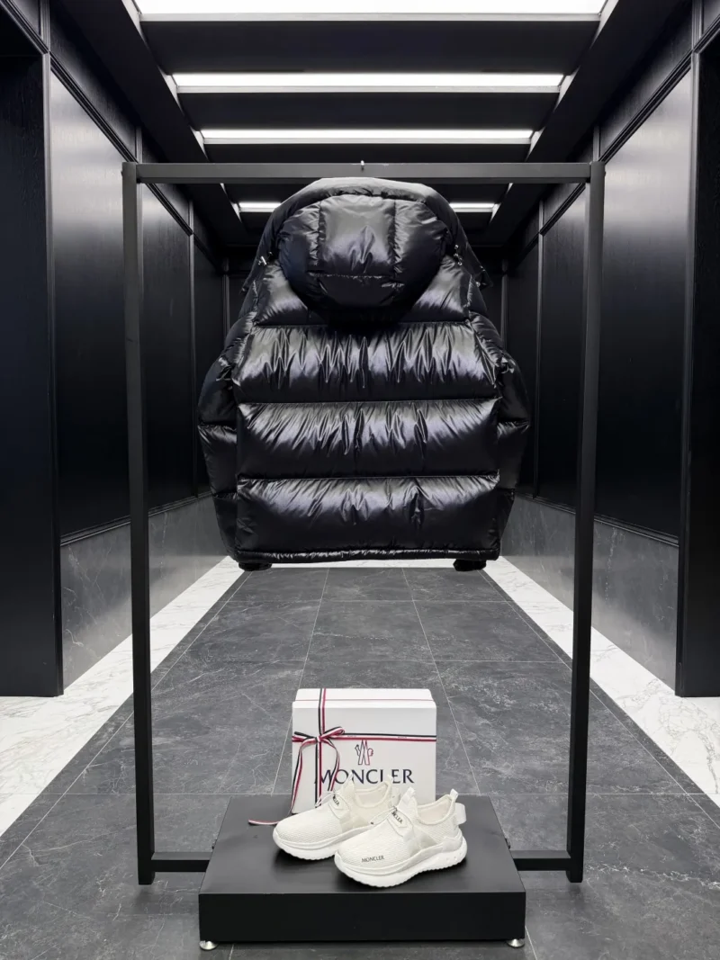 Replica Moncler Montbeliard Down Jacket Black Short Reps - RepLuxe