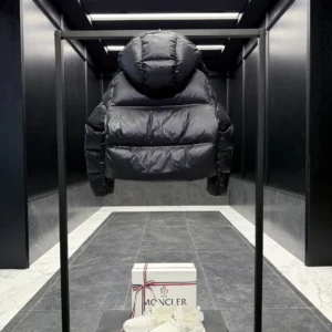 Replica Moncler Erea Short Down Jacket Black Quilted Reps - RepLuxe