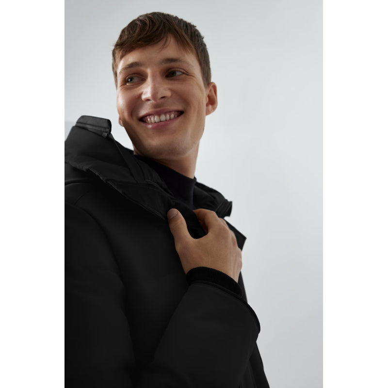 canada-goose-5_67d81bad-af5e-4070-adce-dd0bda373dbc Replica Canada Goose Carson Parka Men